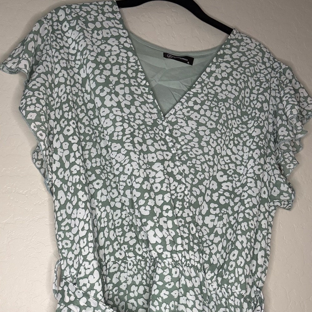 Green Floral Maxi Dress - Picture 5 of 12